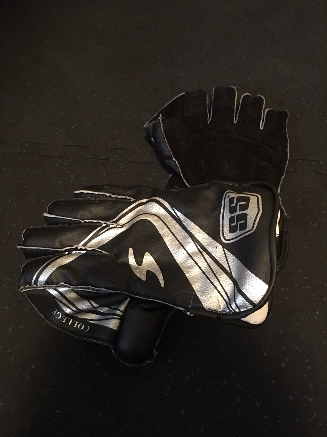 SS Reserve Edition Cricket Wicket Keepin