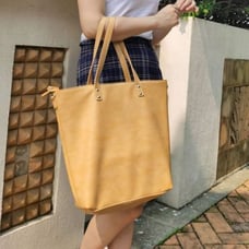 Office Lady Durable PU Leather Modern Shoulder Bag with Zipper Option