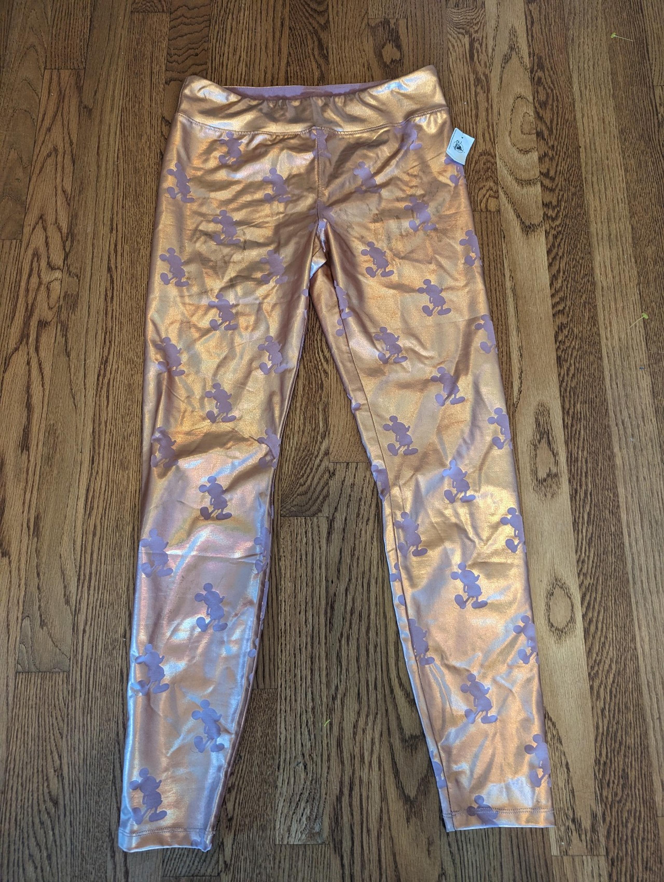 Disney Minnie Mouse NWT Shiny Pink Women's Medium Leggings  Cartoon Theme Park