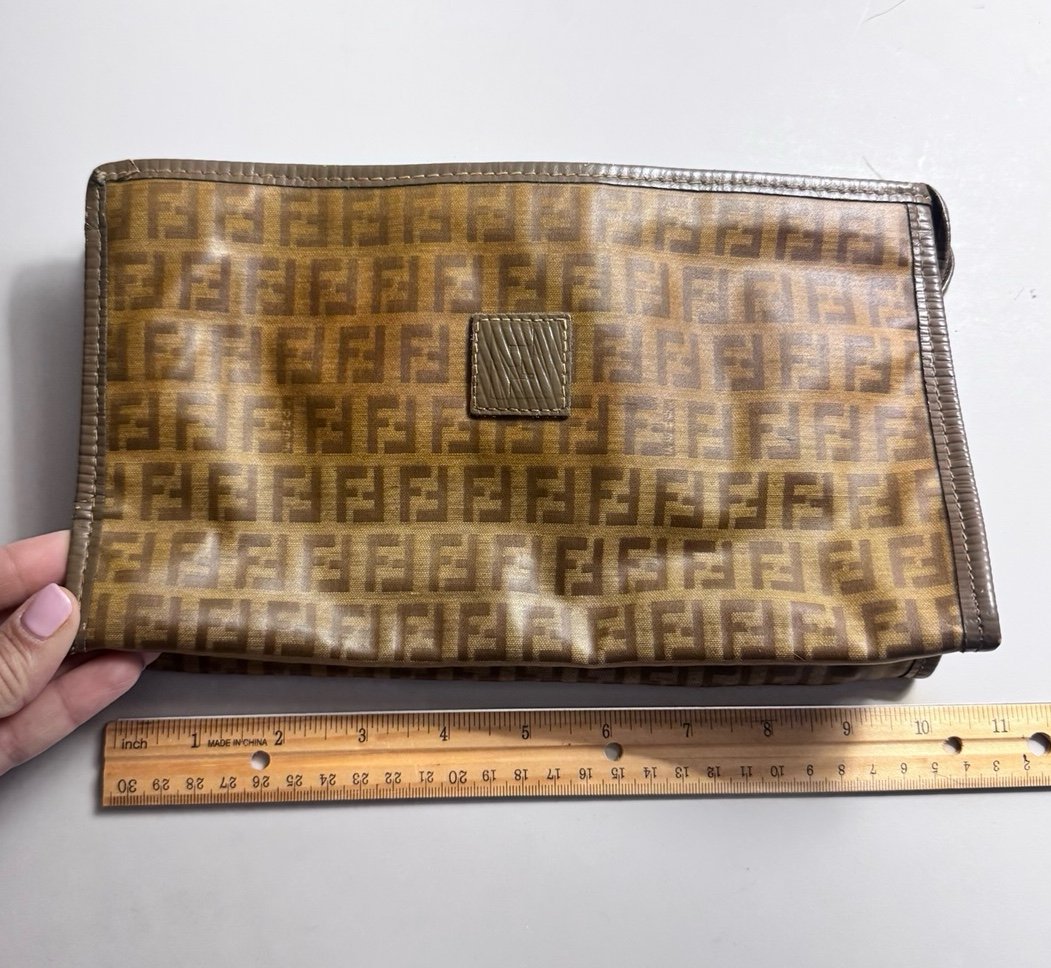 Vintage FENDI Women’s Clutch Handbag Tan/Brown Coated Canvas FAST SHIPPING