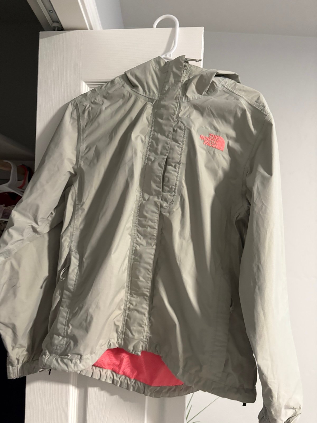 North face Windbreaker