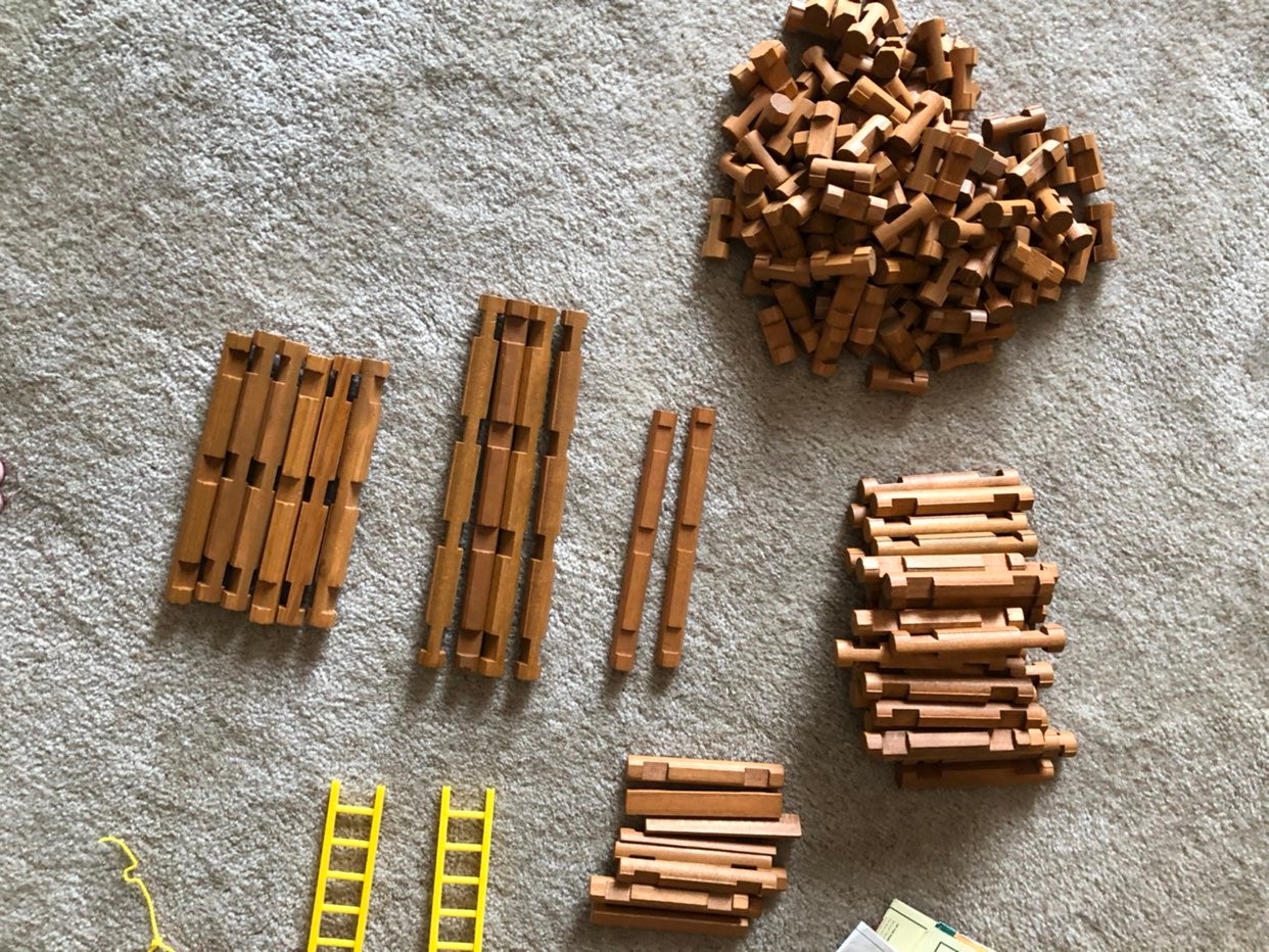 The Original Lincoln Logs