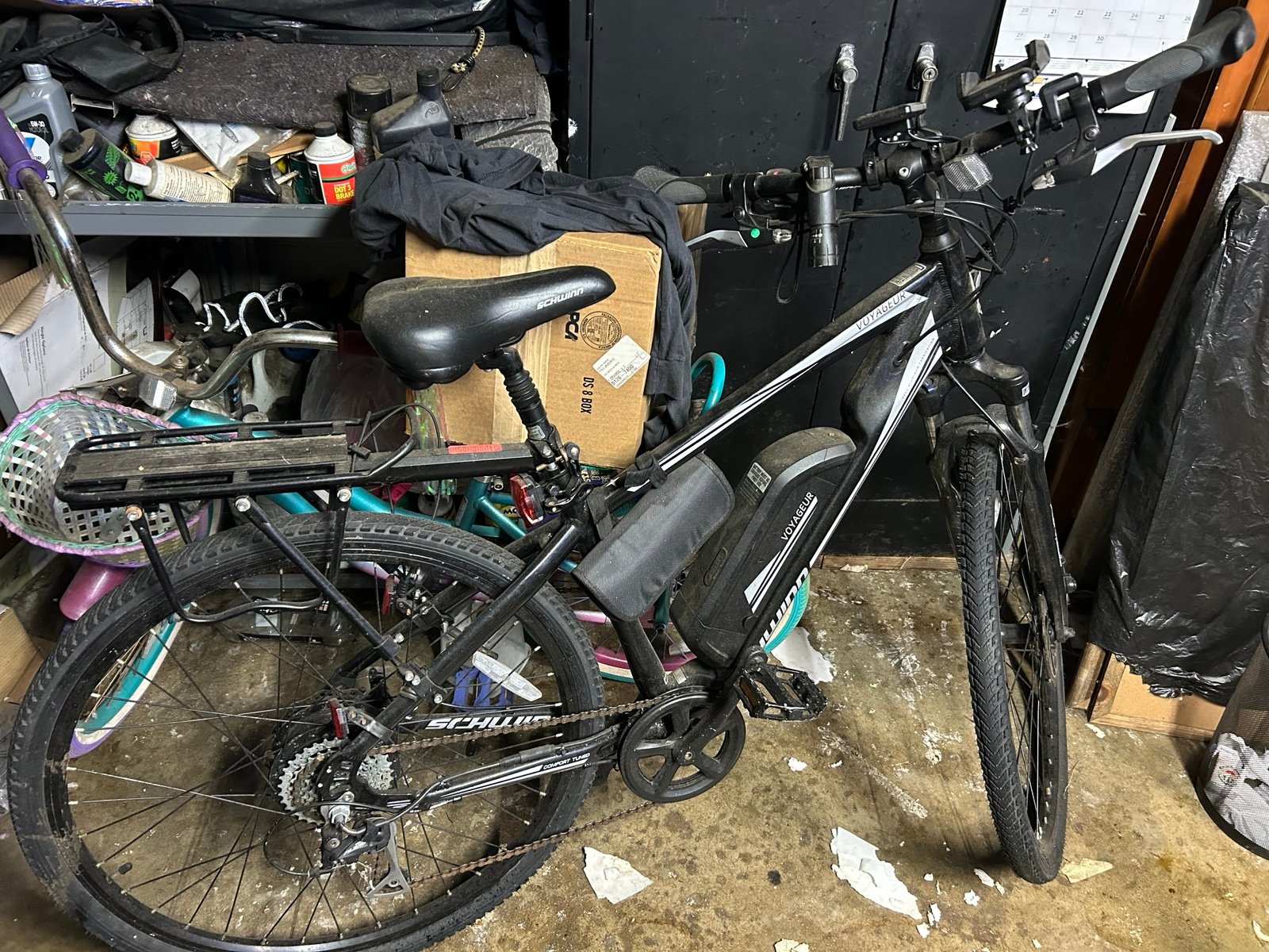 Schwinn Voyaguer E Bike