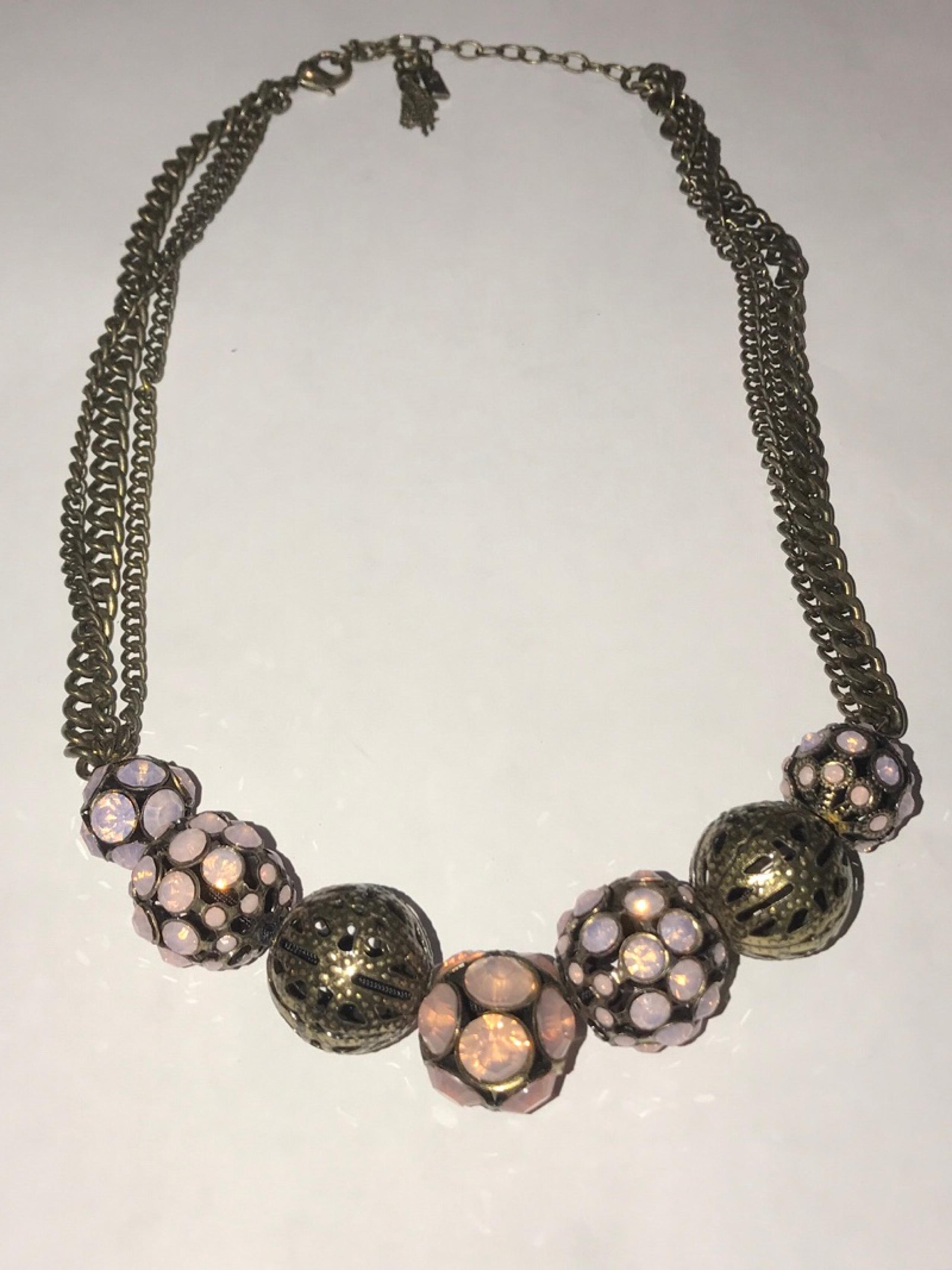 Rare Simply Vera Vera Wang Disco Ball Crystal Globe Jewelry Necklace