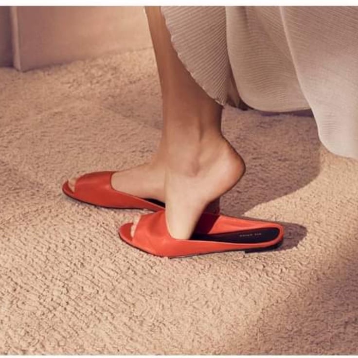 NWT Via Spiga Women's Hana Leather Slide Sandals in Hot Orange
