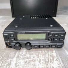 Kenwood TK-890 UHF Radio Police/Fire 450-490 MHz Front Mount CH Transceiver