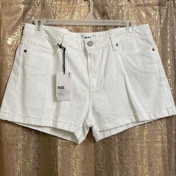 PAIGE Jimmy Jimmy optic white high rise jean shorts, size 14/32 NWT