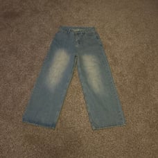 Baggy Jeans