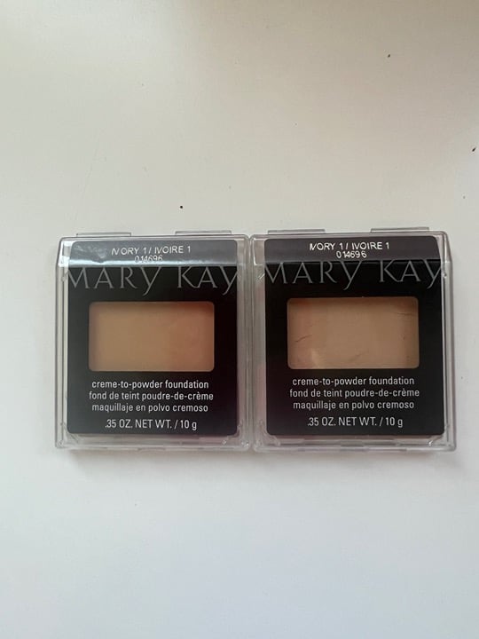 LOT OF 2 Ivory 1 Creme to Powder Foundations