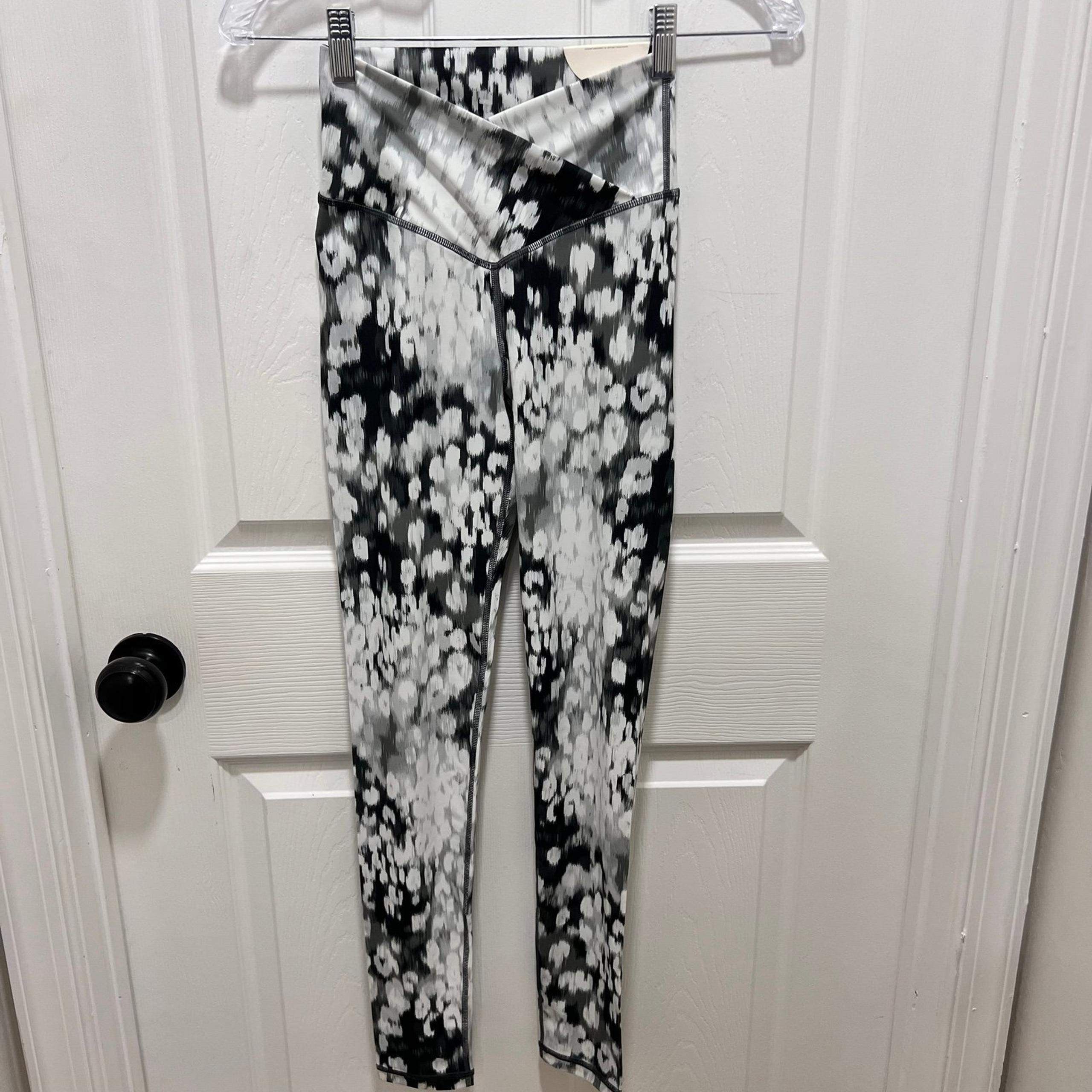 Offline Women’s High Rise 7/8 Crossover Leggings Athletic Pants XS NWT - aerie