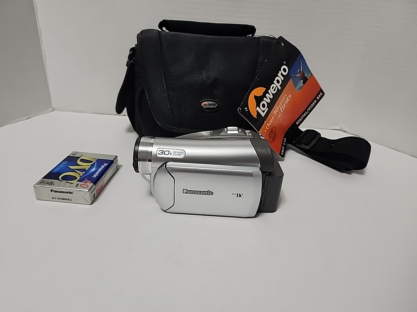 Panasonic PV-GS29 Mini DV Video Camcorder UNTESTED
