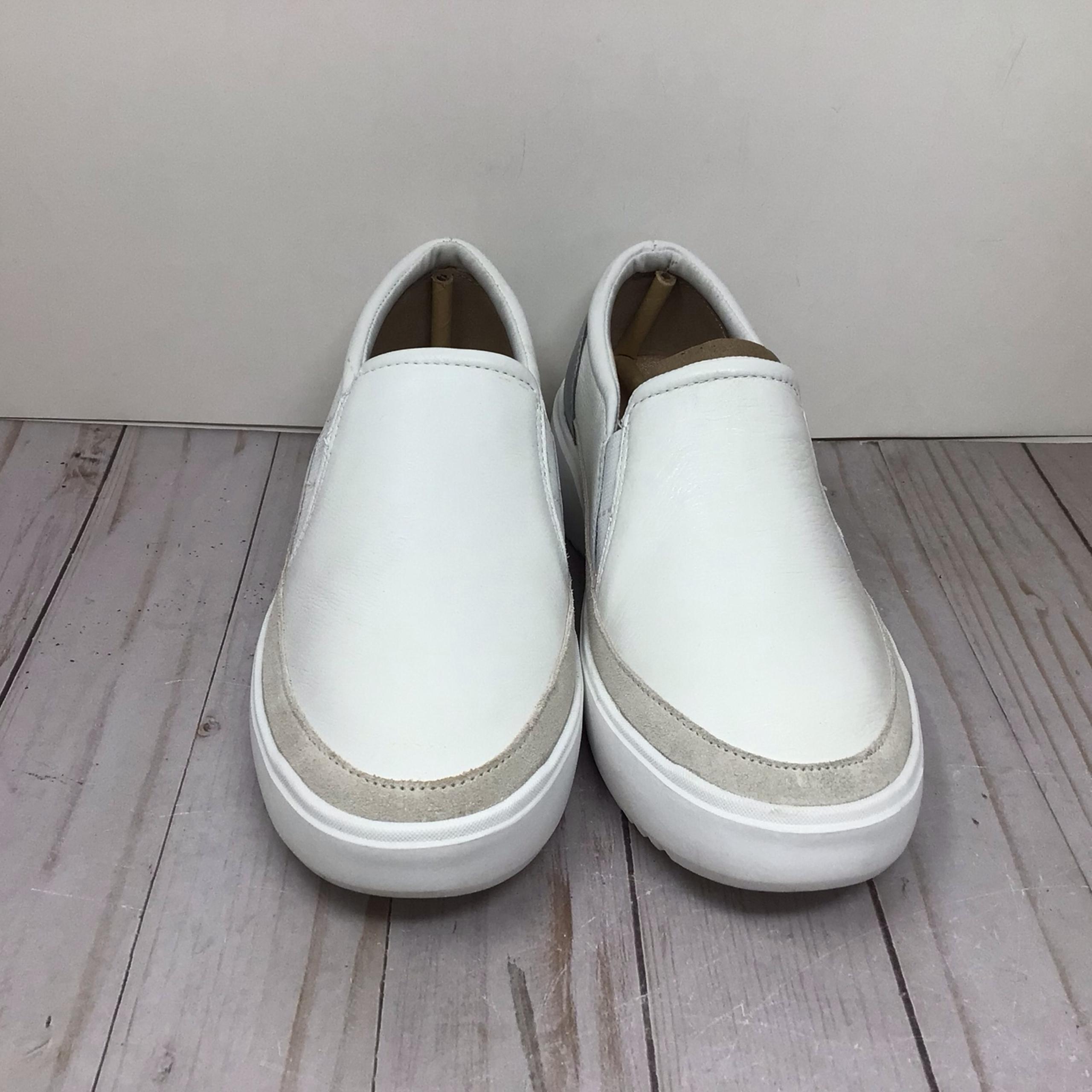 Vionic Womens Kearney Slip On Arch Support Shoes White Silver Size 7 #00949
