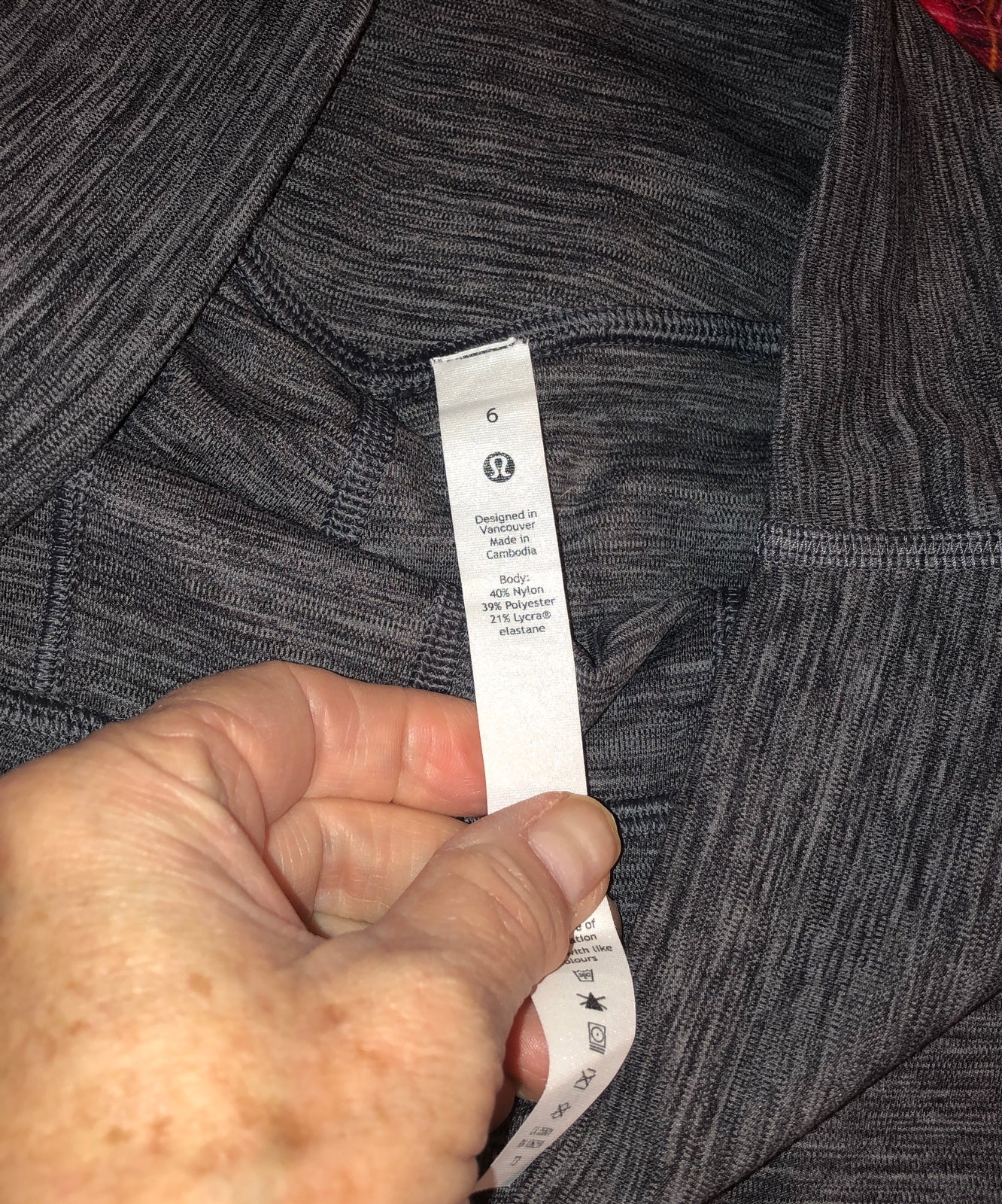 Lululemon align crops joggers