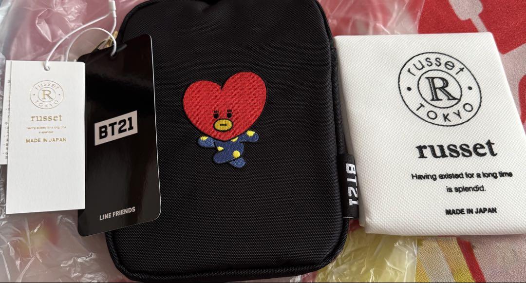 Russet BT21 Collaboration Pouch COOKY and TATA
