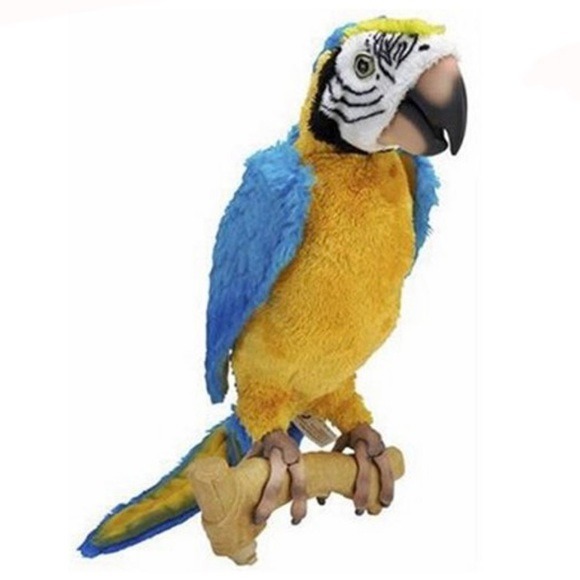 FurReal Friends Hasbro Friends Squawkers McCaw Parrot - Lifelike Talking Toy