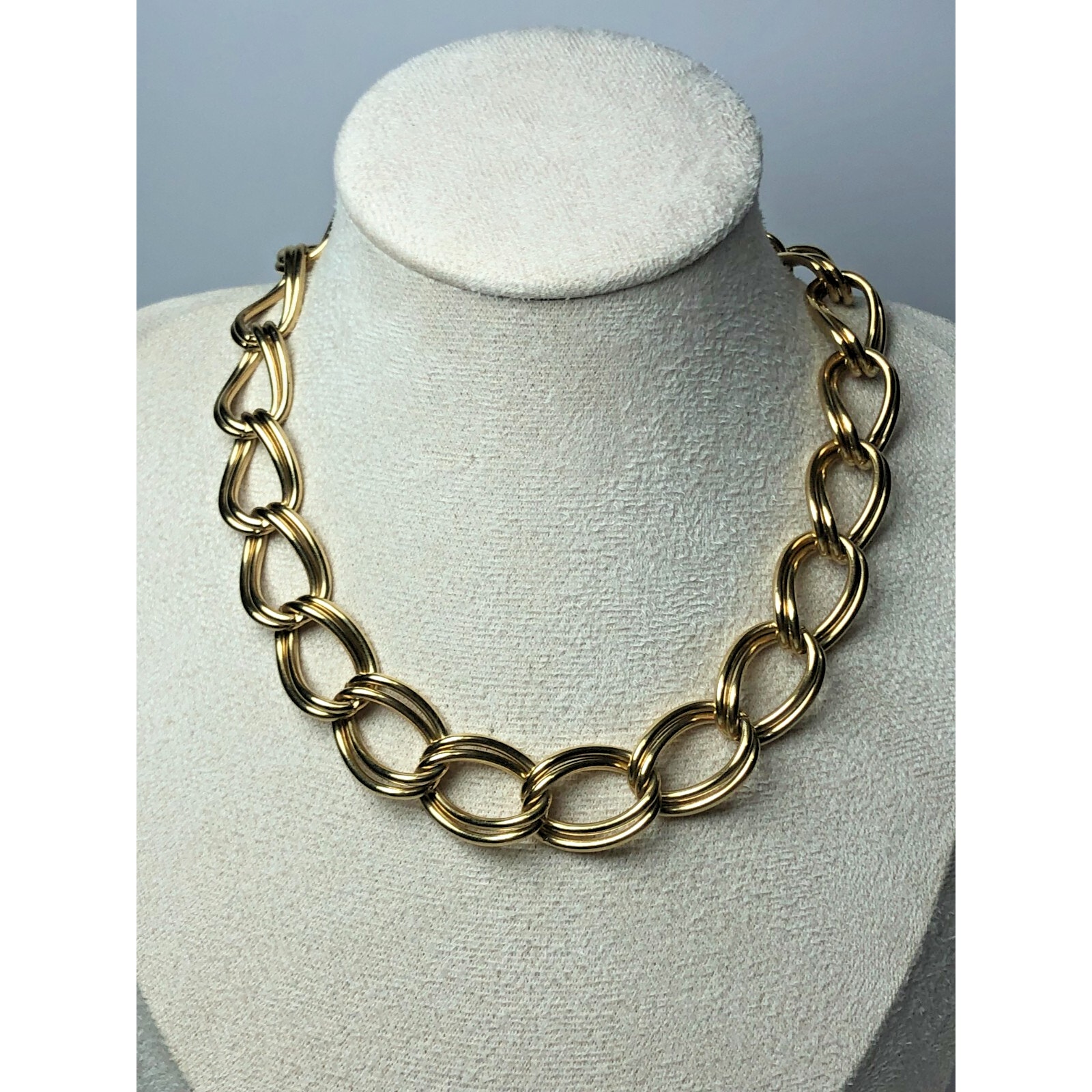 Vintage Monet 15 Gold Tone Heavy Chunky Double Link Necklace Chain Signed Shiny