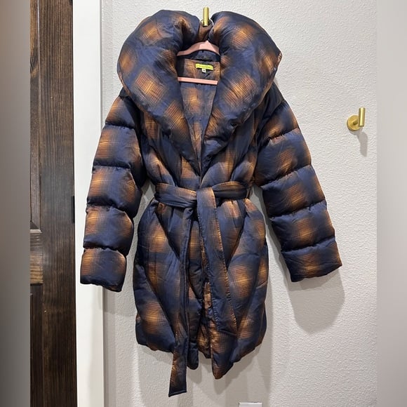 Tell Your Friends Plaid Puffer Belted Revolve Coat - Blue and Brown Medium NWOT