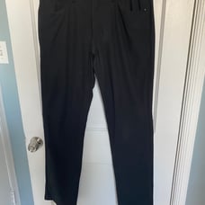 Lululemon slim pants size 34 tall black color