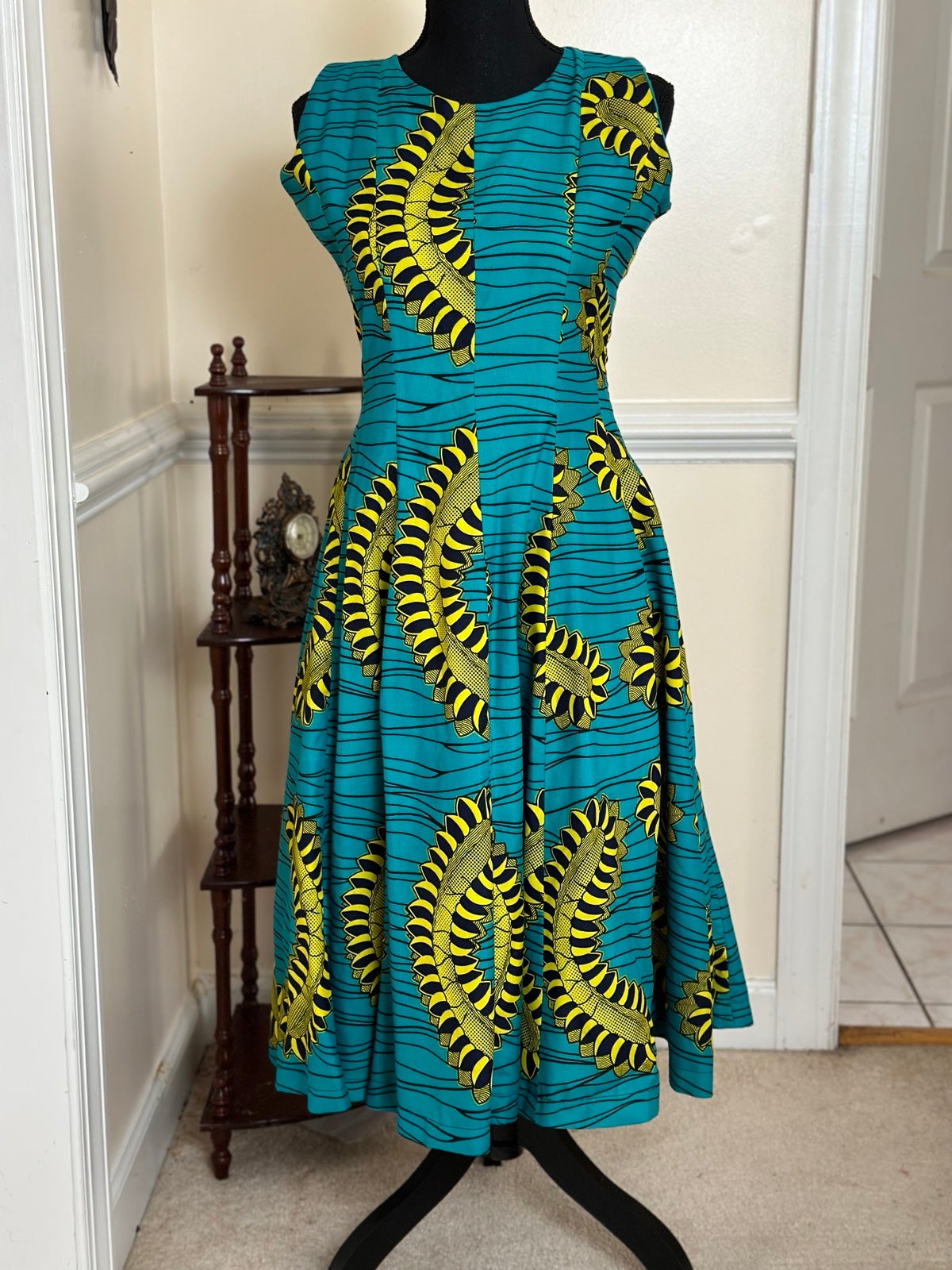 African Print Sleeveless Midi Dress