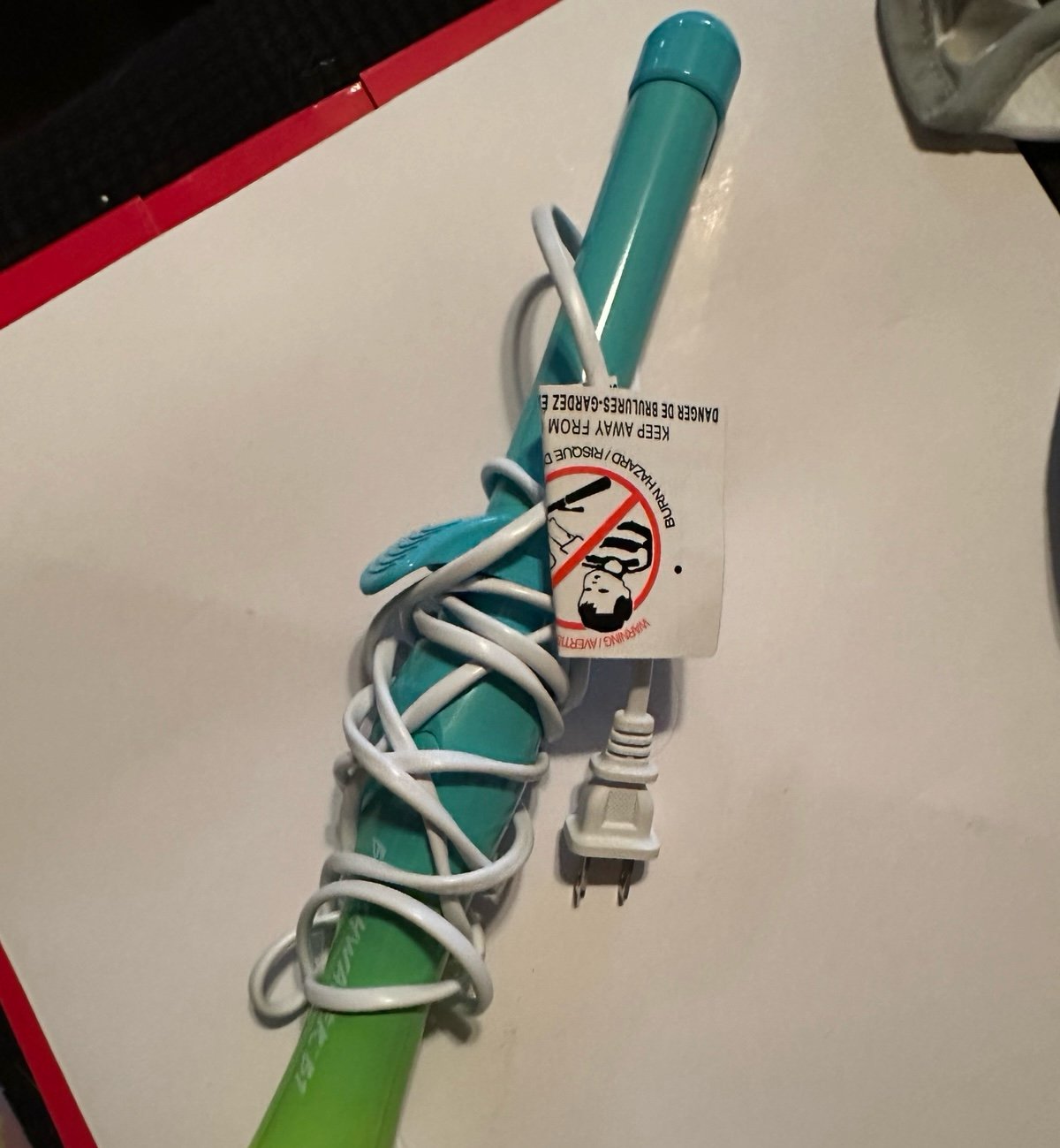 Beach waver curling iron