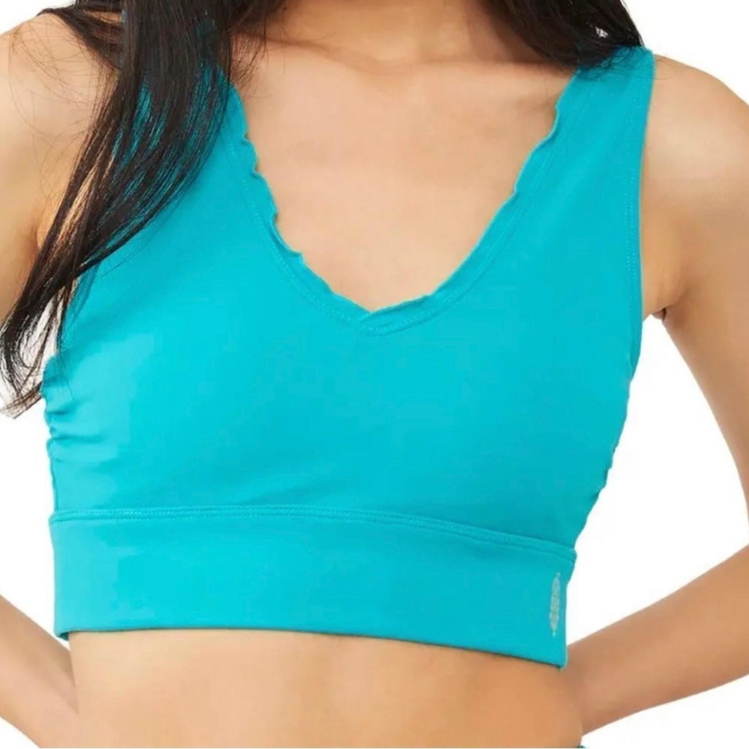 NWT Free People Hearts Flutter BRAMI sports bra women’s size small