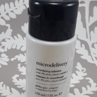 Philosophy Microdelivery Resurfacing Solution with 4% AHA's Cica & vitami 5 oz