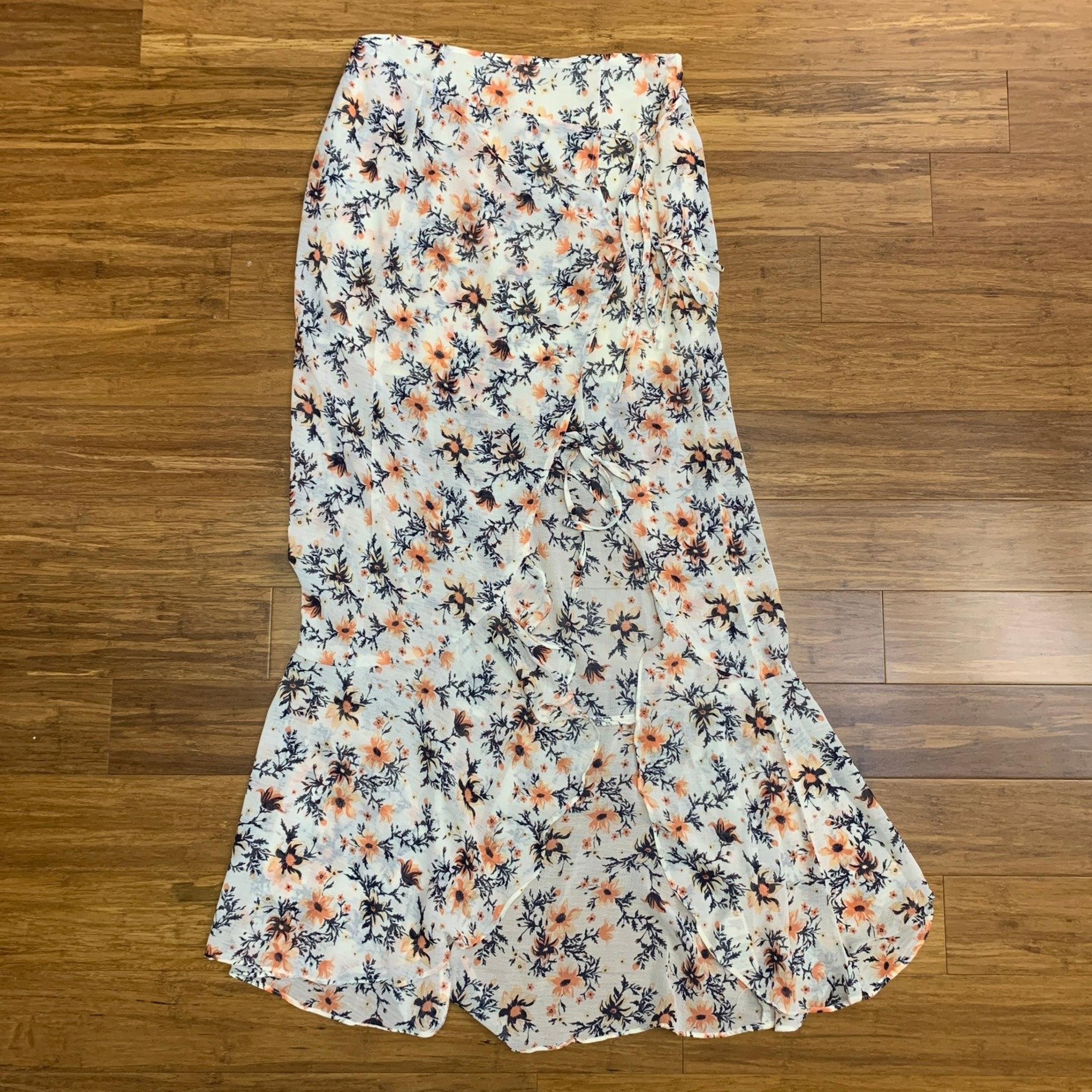Free People Floral Maxi Skirt Womens Size 2 Ivory Wrap Ruffle Hem Lightweight