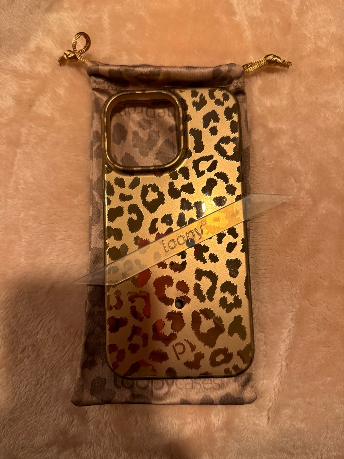 Gold Leopard Loopy 14 Pro Max Lefty