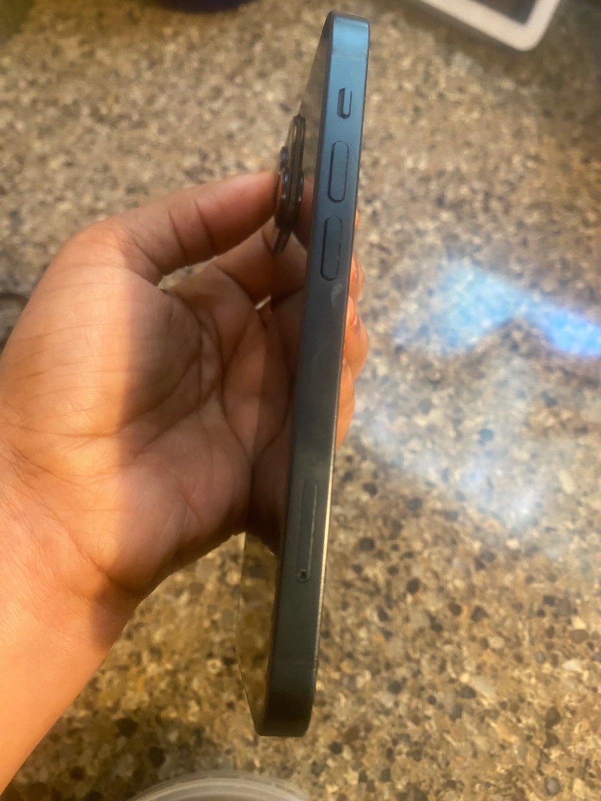 Apple iPhone 13 Mini 128 GB in Midnight parts only