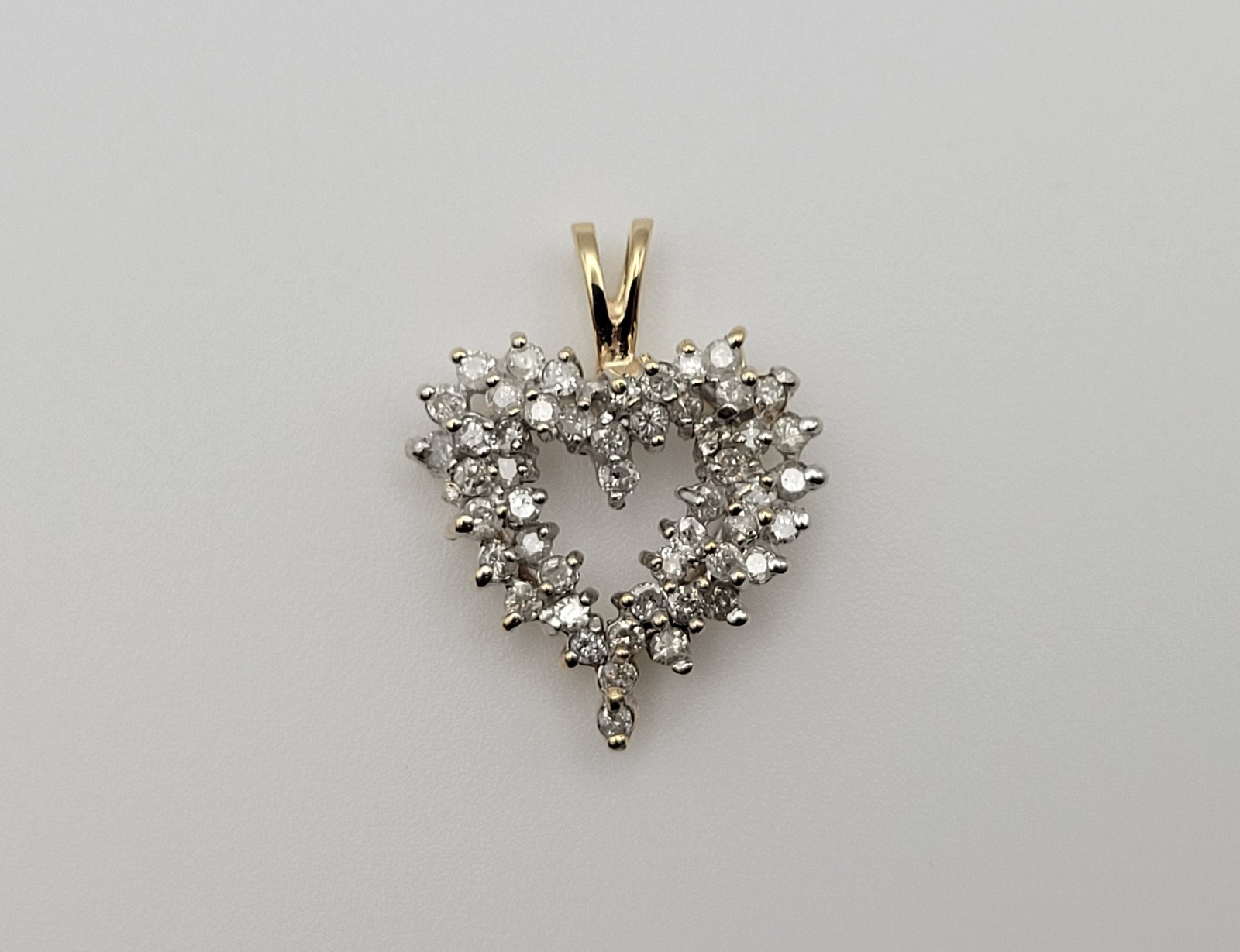 14k Heart Round Diamonds 0.75ctw. Yellow Gold Ladies Pendant