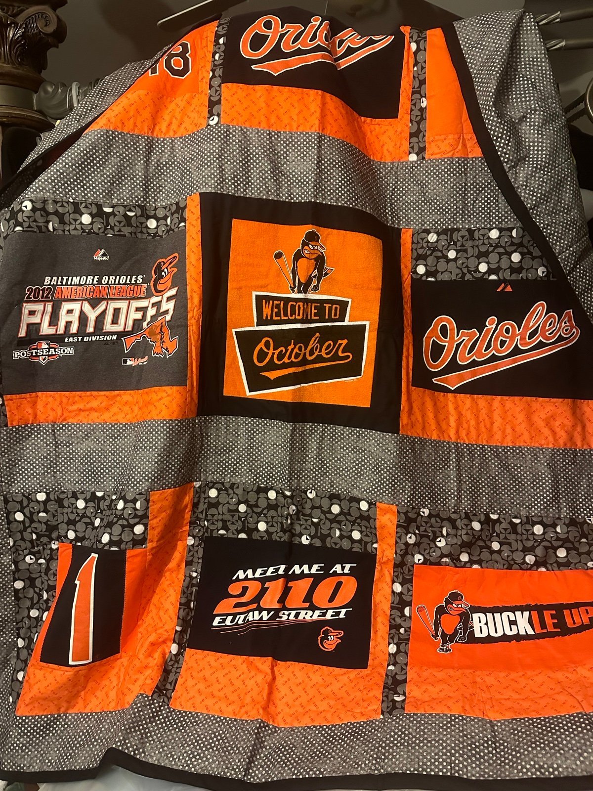 Sports throw BALTIMORE ORIOLES 55 x 66” like new never used blanket quilt custom