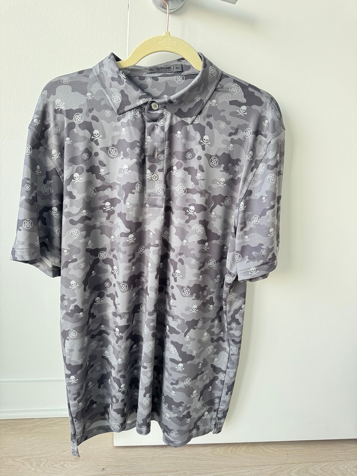 Men’s GFore golf polo
