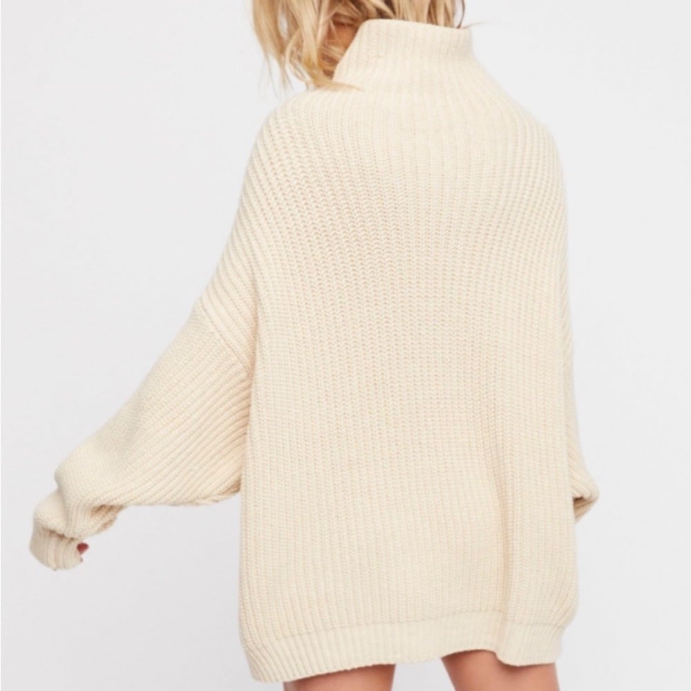 Free People Swim Too Deep Cream Turtleneck Pullover Ribbed Oversize Sweater  XS