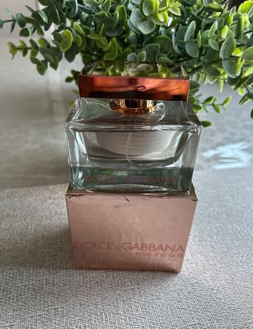 Dolce and Gabbana rose the one