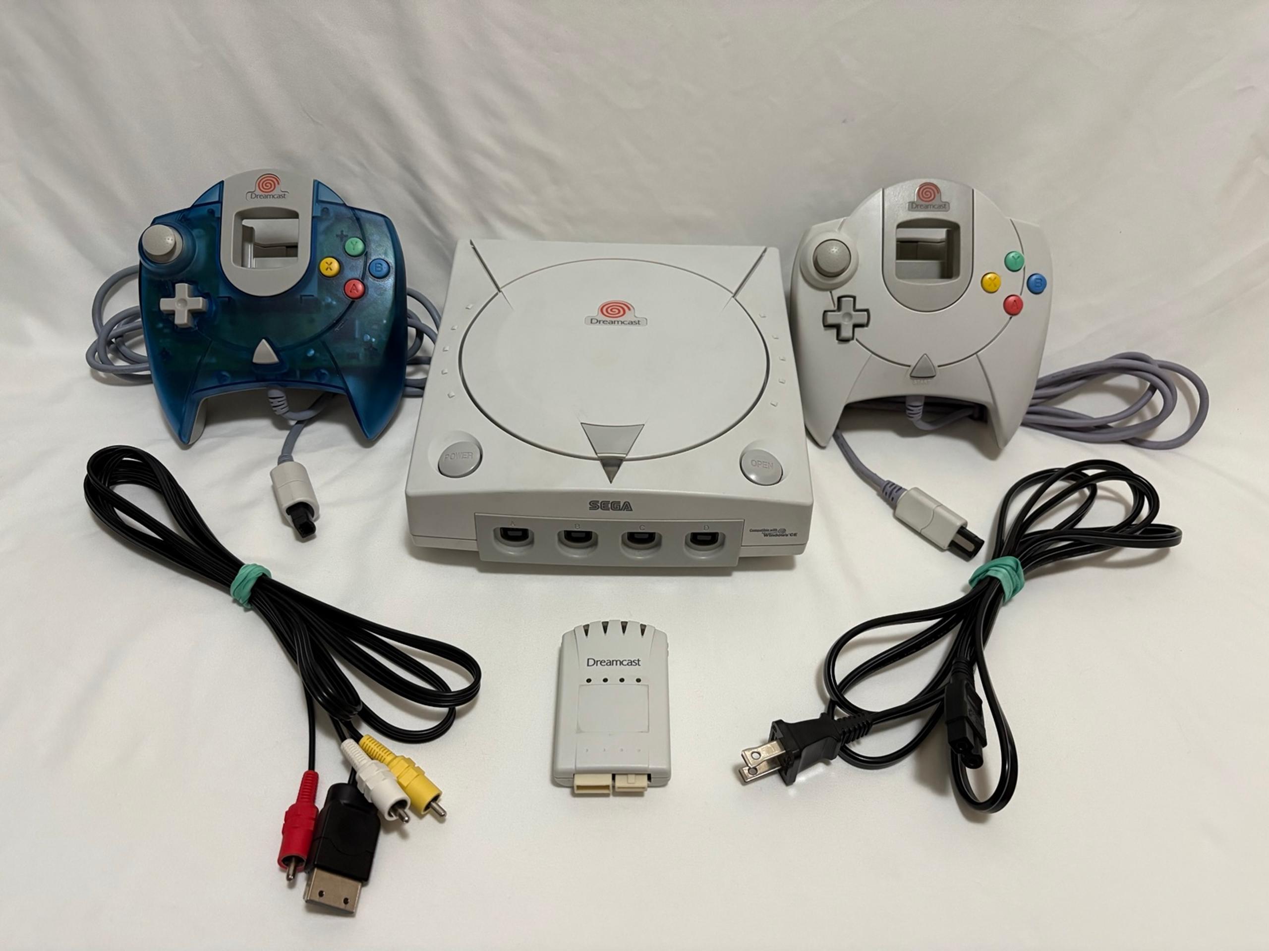 Sega Dreamcast Console Bundle - Blue & White Controllers & Rumble Pack - Tested