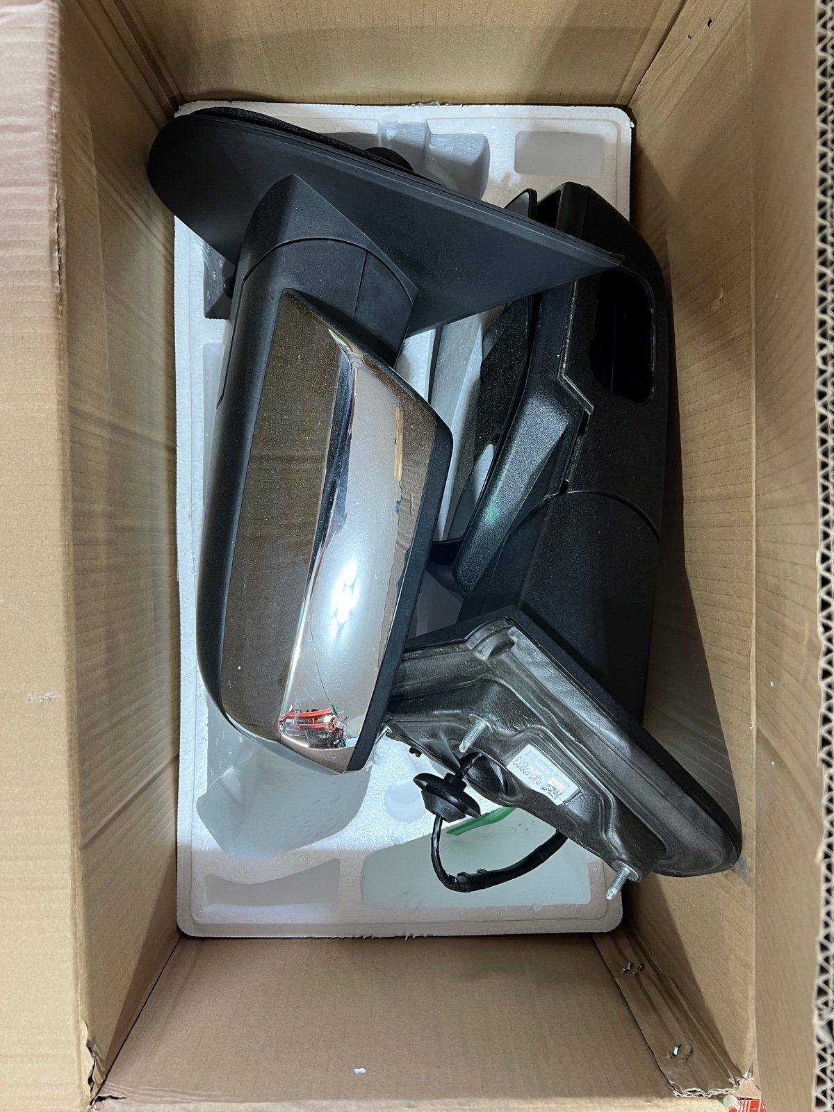 Chevrolet Silversdo 2500 OEM Mirrors