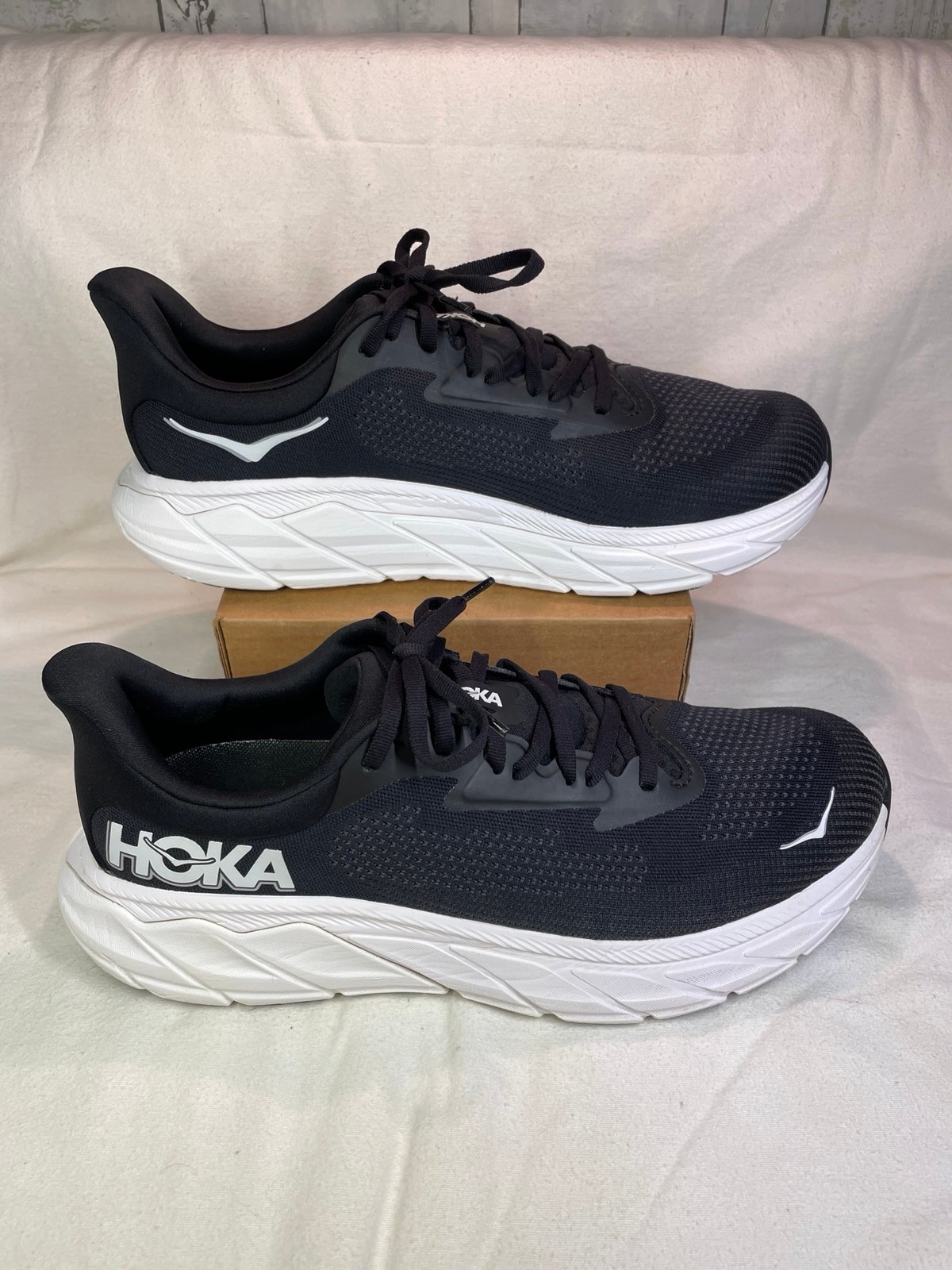 Hoka Men’s 11 Wide