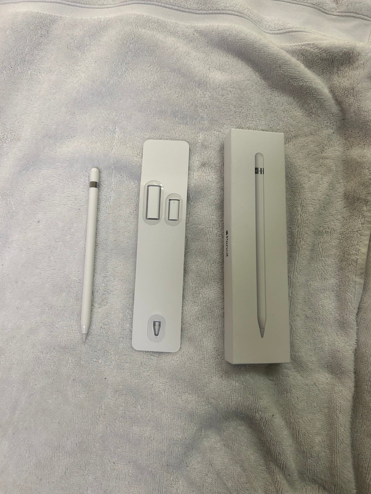 Apple Pencil 9th & gen 1 apple pencil