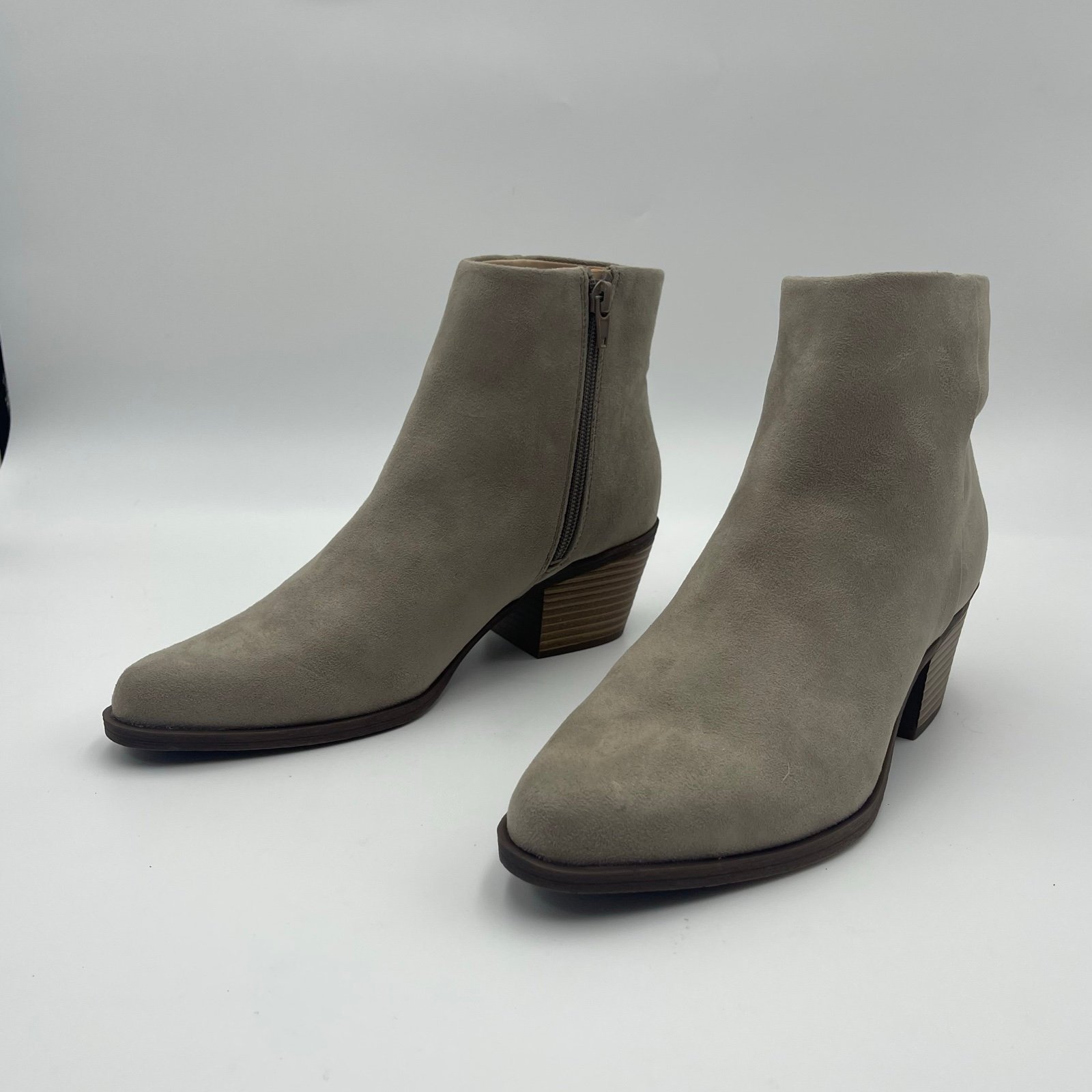 BP WALLIS-FABRIC WOMEN NORDSTROM GREY TAUPE BOOTIES SIZE 9M—NEW NO BOX No tag
