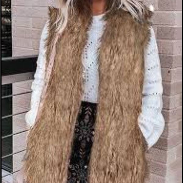 Vivienne tam faux fur vest nwt size l