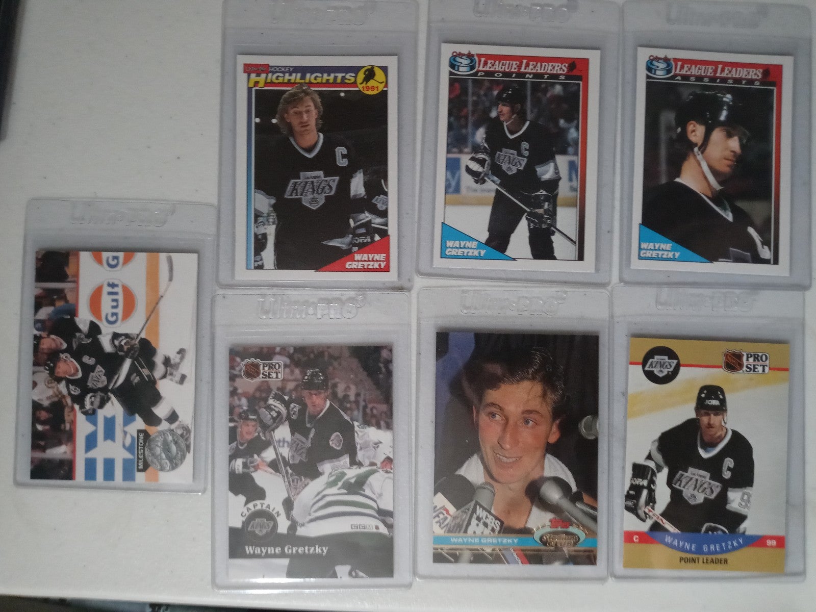 Wayne Gretzky card lot