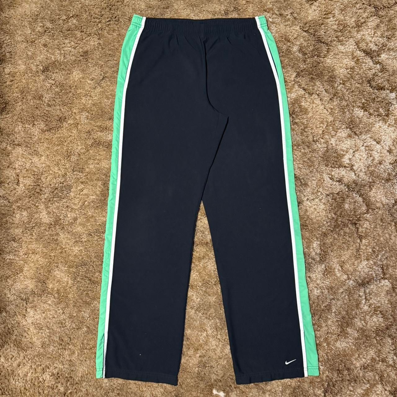 Vintage Y2K Nike Gray Tag Flared Small Check Logo Sweatpants Black/Green Medium