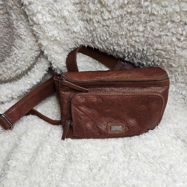 Spikes & Sparrow Leather Waist Bag Fanny Pack
