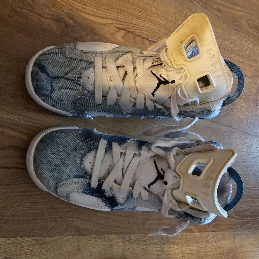 Nike AIR JORDAN 6 Retro Mid Wash Denim Basketball Shoes