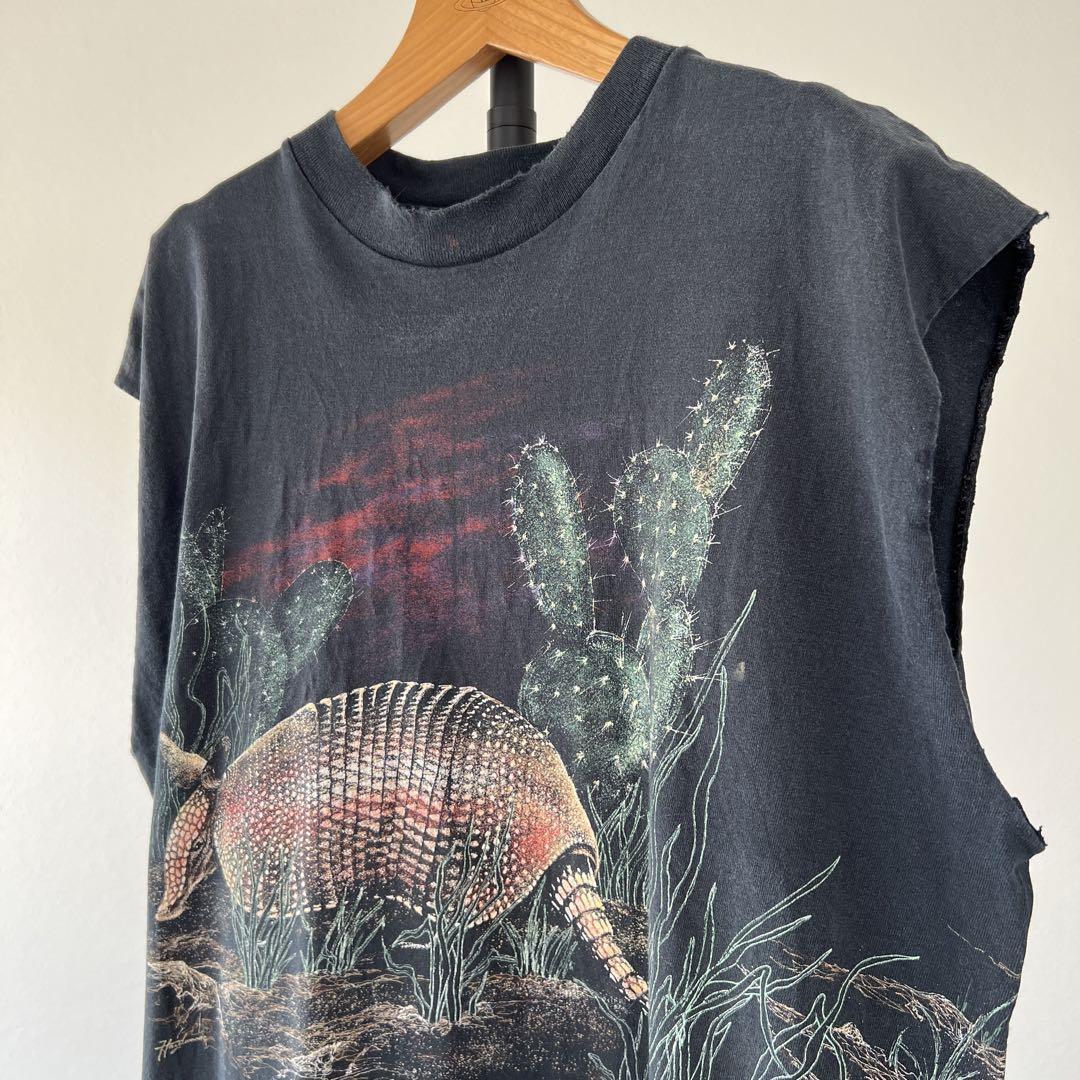 90s USA Made Armadillo Cut-Off T-Shirt, Animal, Single Stitch