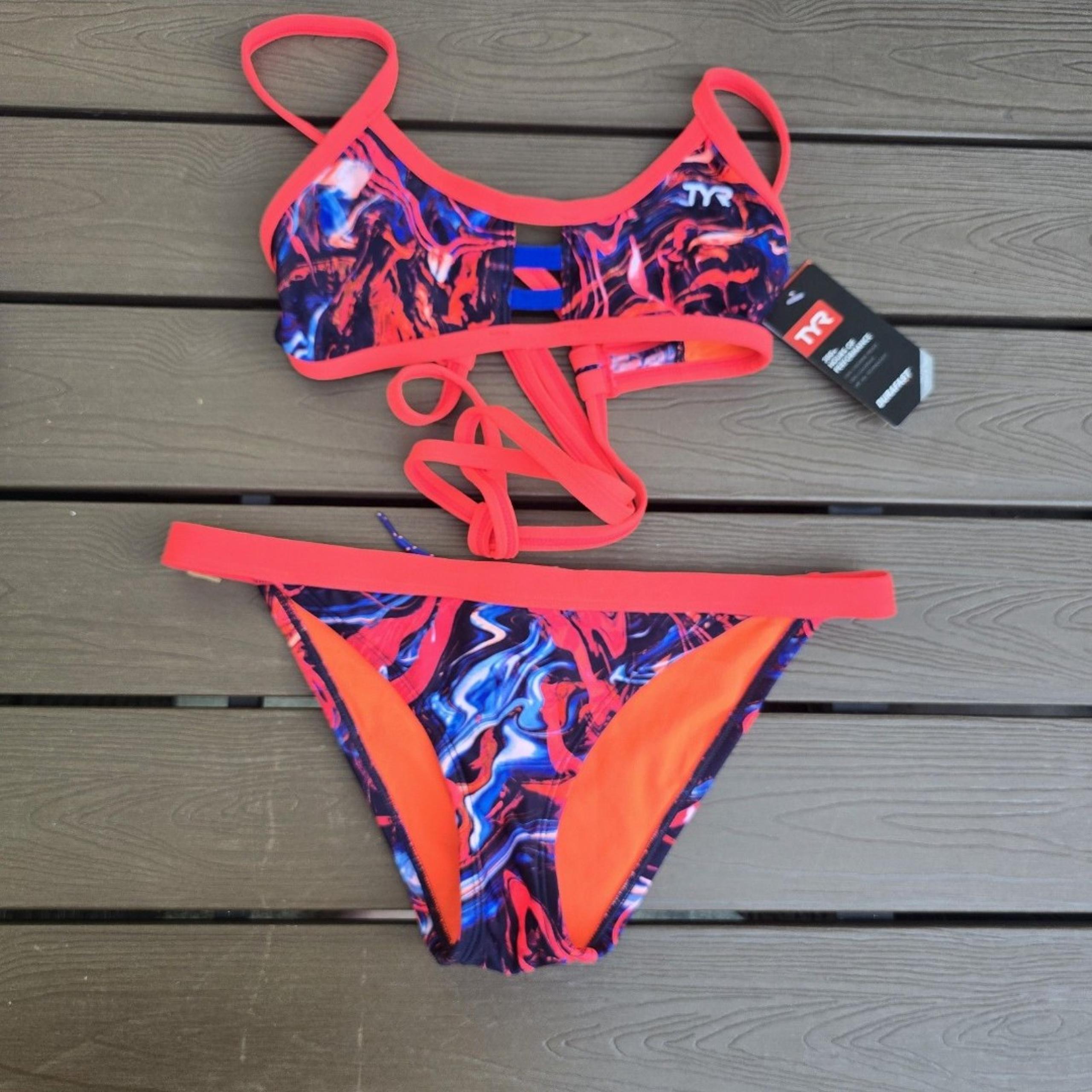 TYR Women's Durafast Penello Tieback Red/multi Workout Bikini Sz S NEW