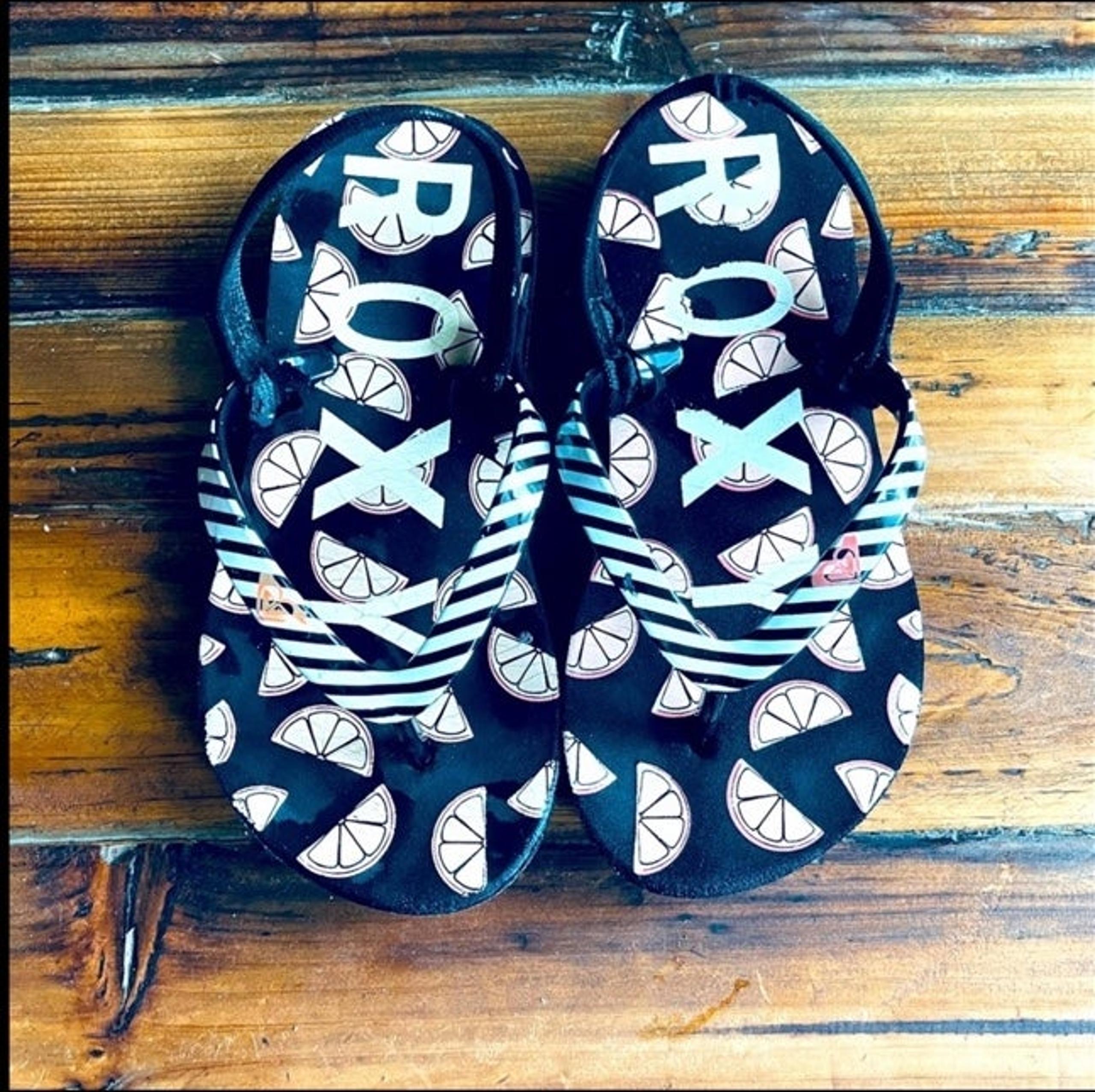 Black and White Striped Flip Flops - Roxy