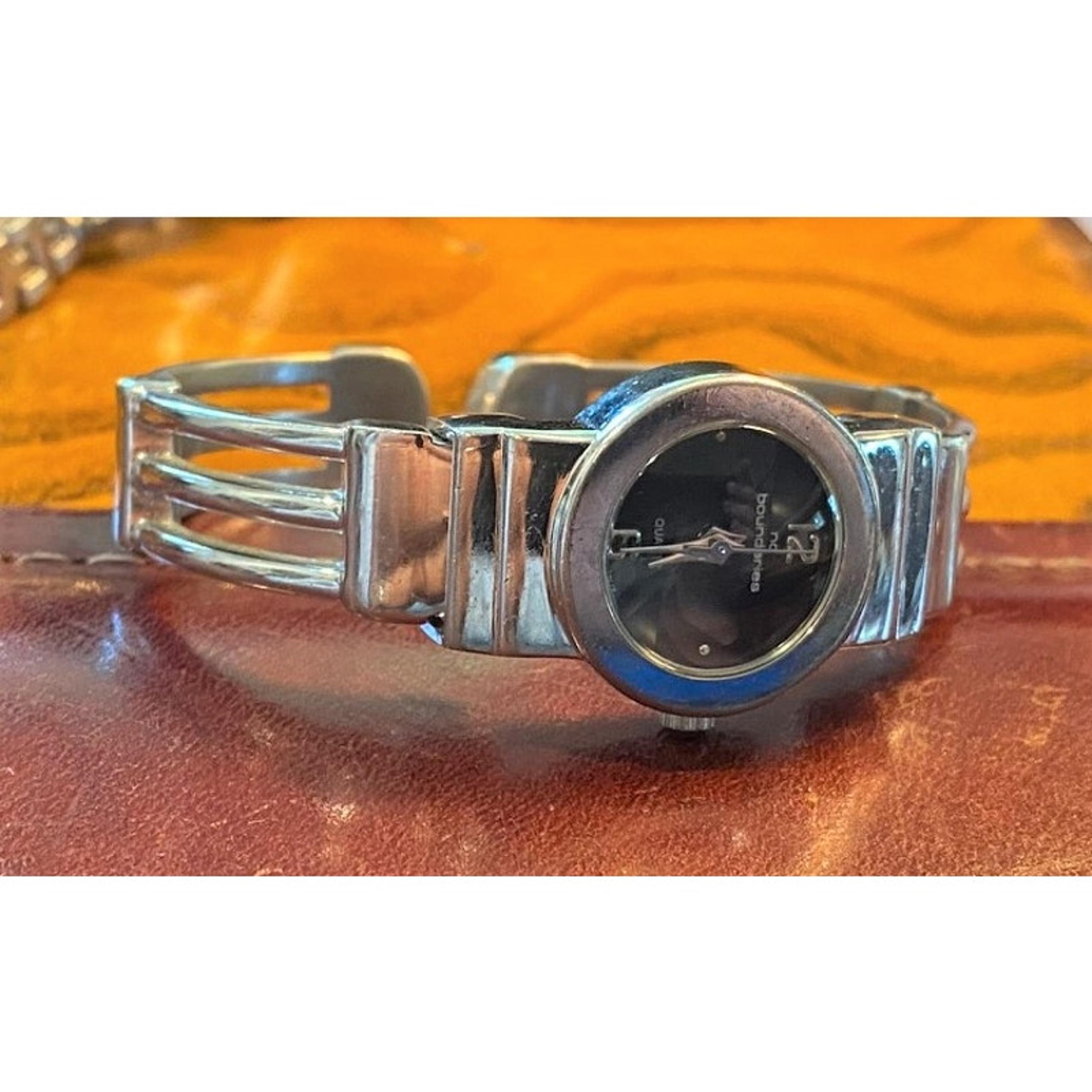 Women's No Boundaries Silver Tone Bangle Bracelet Watch, Black Face