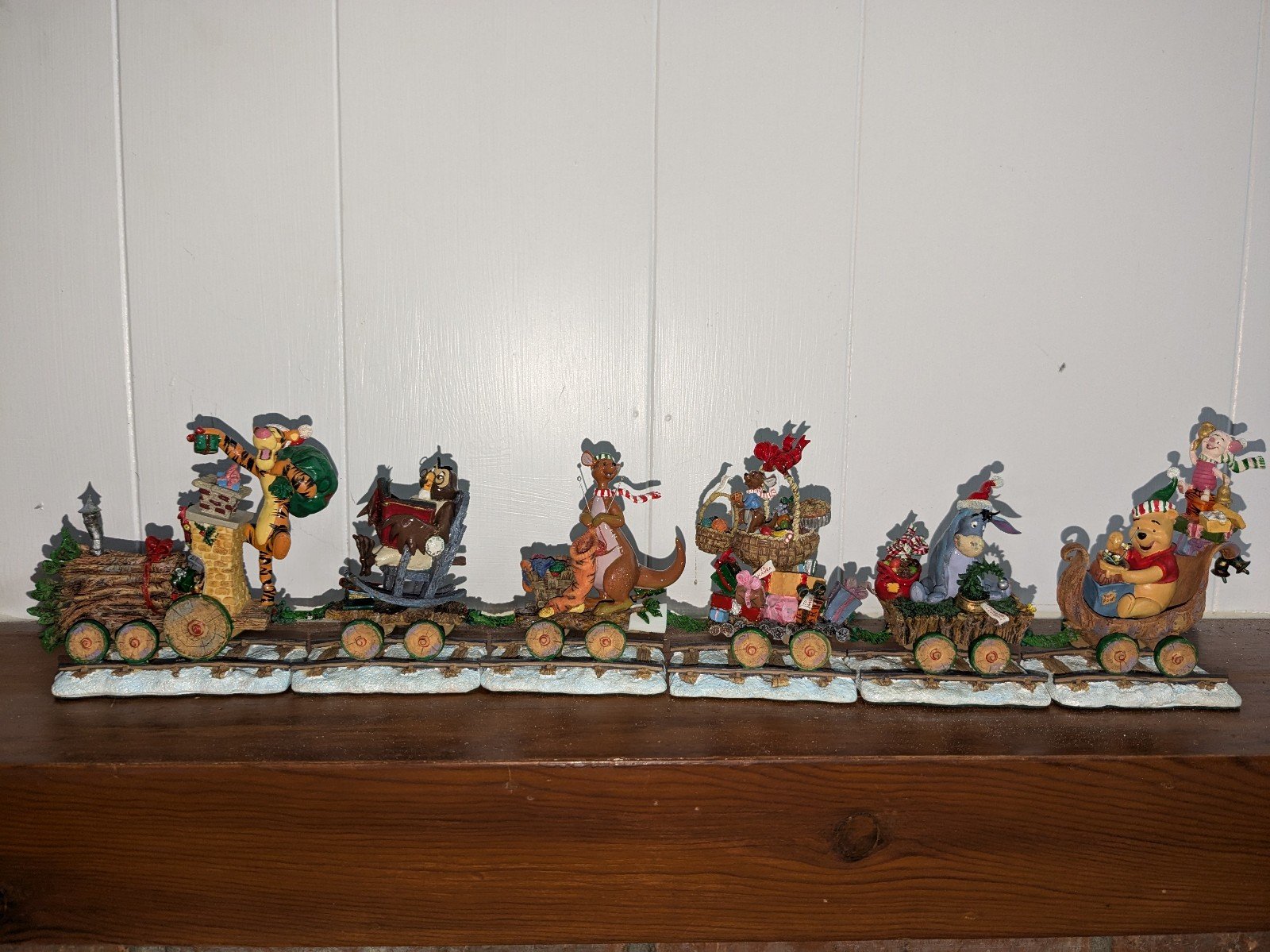 Disney Tigger Holiday Train The Danbury Mint Set