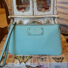 **SALE** Kate Spade leather wristlet